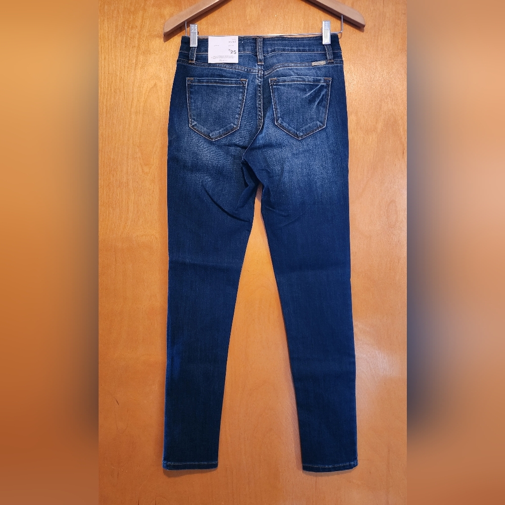 NWT KanCan Dark Wash Skinny Jeans